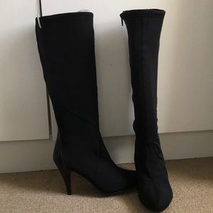 Nine West heeled boots